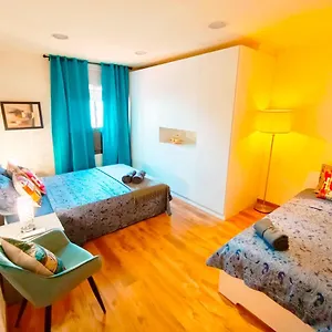 Next To Paseo De Gracia Hostal Barcelona